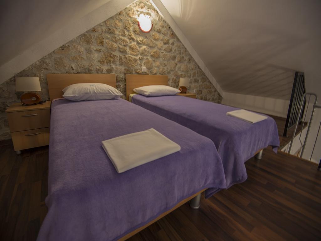 Apartments Punta Starigrad Paklenica Exterior foto