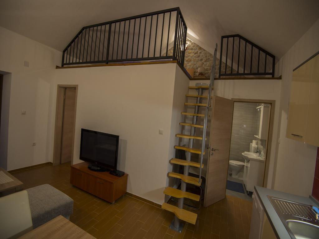 Apartments Punta Starigrad Paklenica Exterior foto