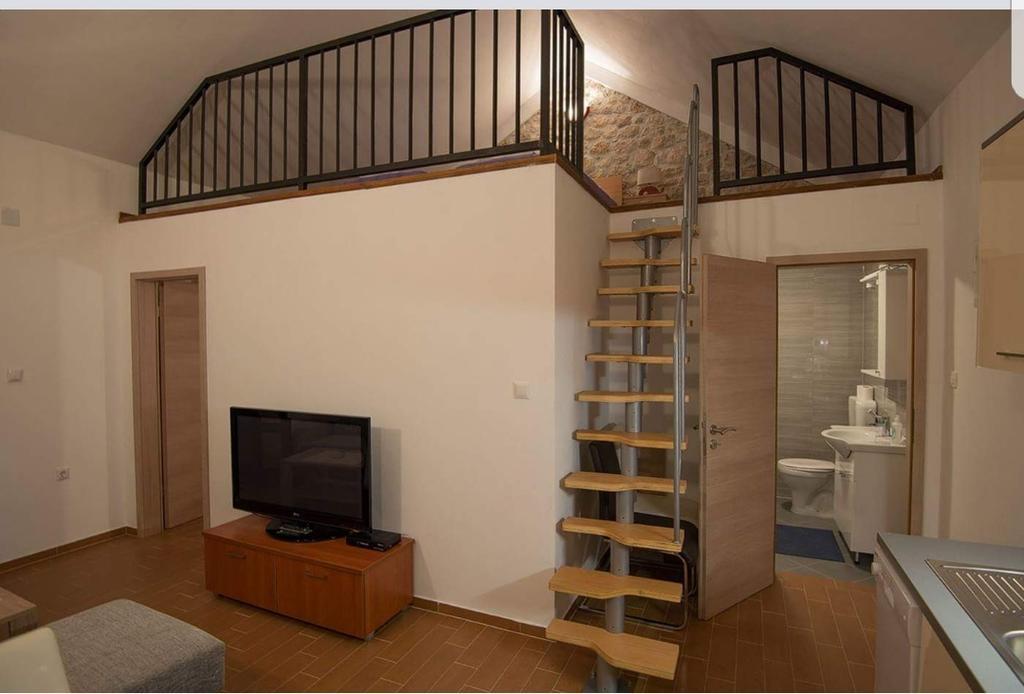 Apartments Punta Starigrad Paklenica Exterior foto